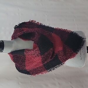 Women's Sonoma Goods For Life Black & Red Buffalo Triangle Scarf